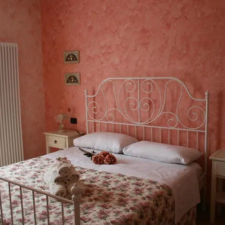 L'allegra Brigata Frühstückspension 3*