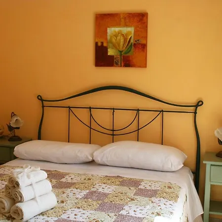 Bed & Breakfast L'allegra Brigata Finale Ligure