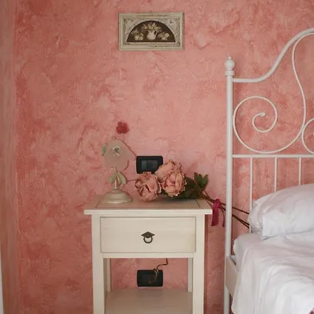 Bed & Breakfast L'allegra Brigata 3*