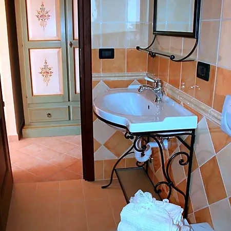Bed & Breakfast L'allegra Brigata 3*